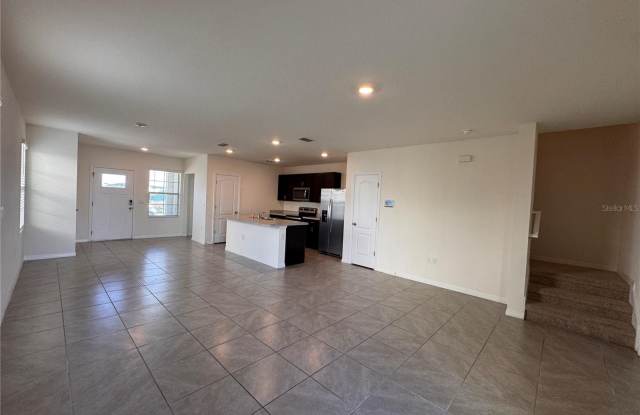 2095 KING RANCH STREET