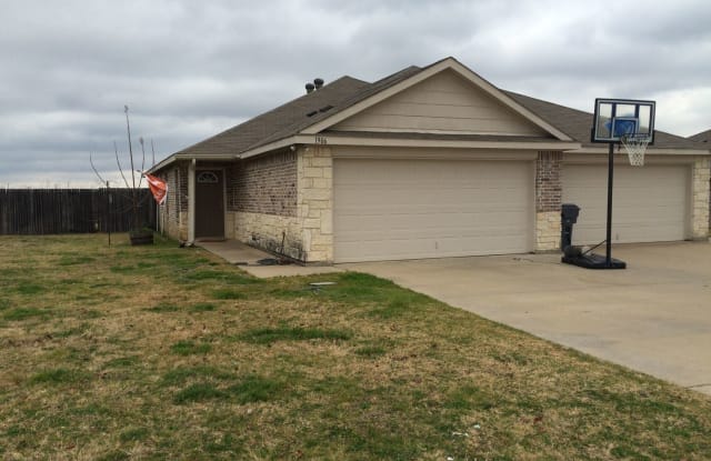 1906 Prosperity Trail - 1906 Prosperity Trl, Waco, TX 76657