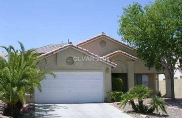 Photo of Beautiful Henderson 1 Story home with 3 bedrooms, 2 bathrooms,  a 2 car garage!!!!!