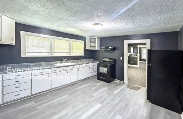 3316 Park Avenue Southwest