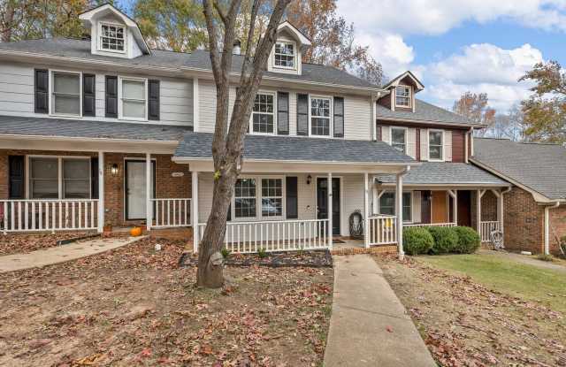 Charming 2BR/1.5BA Townhouse – Pets Welcome, NO APPLICATION FEE if APPROVED