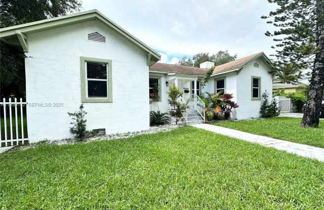 Photo of 684 NE 83rd Ter