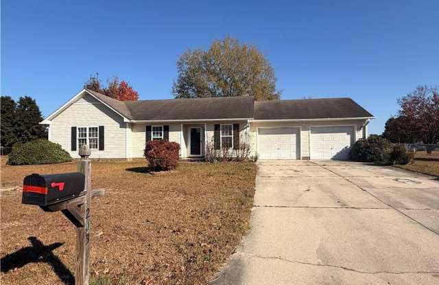 Photo of 203 Cypress Dr