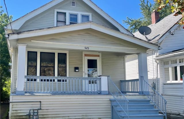 609 E Amherst Street - 609 East Amherst Street, Buffalo, NY 14215