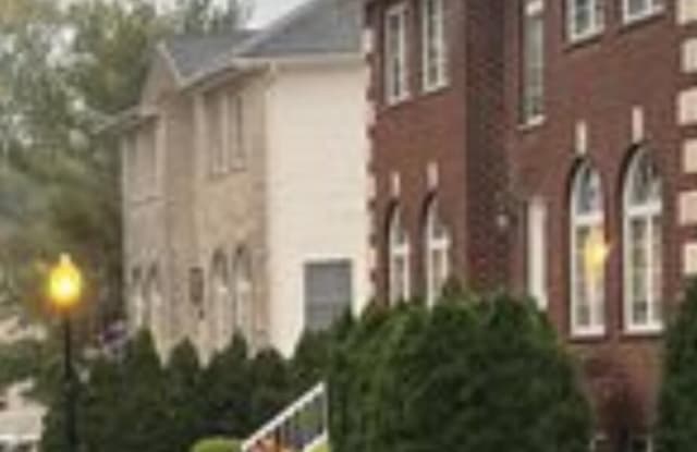 29 Sapphire Court Staten Island NY apartments for rent