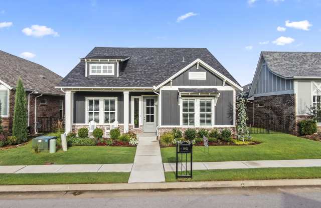 1901 Plaza District Drive