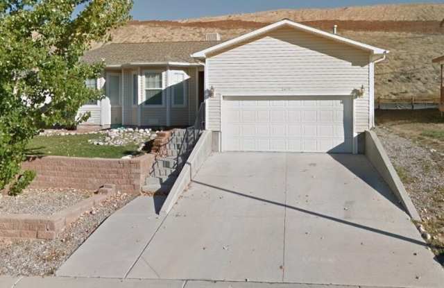 2474 Pioneer Way