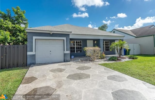 1111 SW 85th Ave - 1111 Southwest 85th Avenue, Pembroke Pines, FL 33025