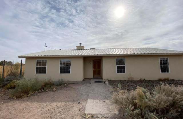 Photo of 910 11th Avenue NW