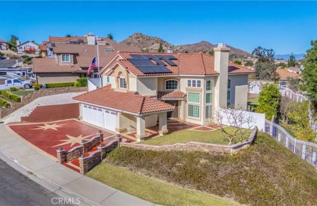 Photo of 429 Somerset Cir