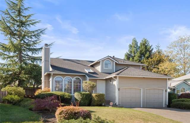 Spacious 3 Bedroom Home In Federal Way