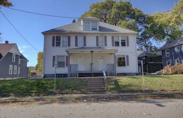 Photo of 2 bedroom with bonus space