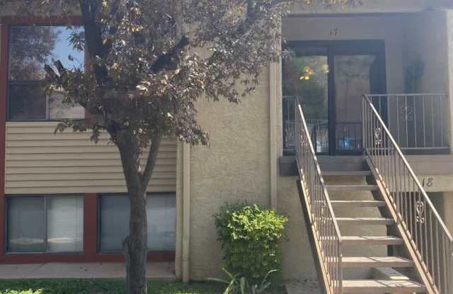 Sun Garden 1 bed 2 full bath Condo.