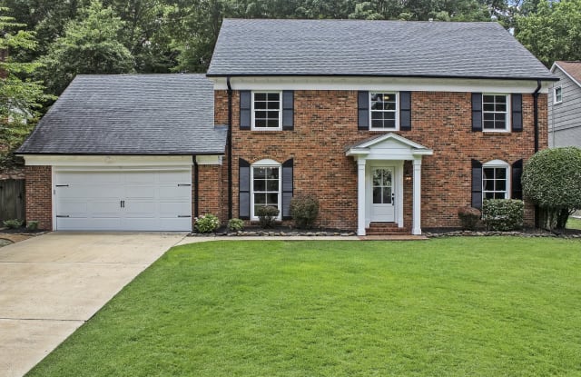 2131 Hundred Oaks Cv - 2131 Hundred Oaks Cove, Germantown, TN 38139