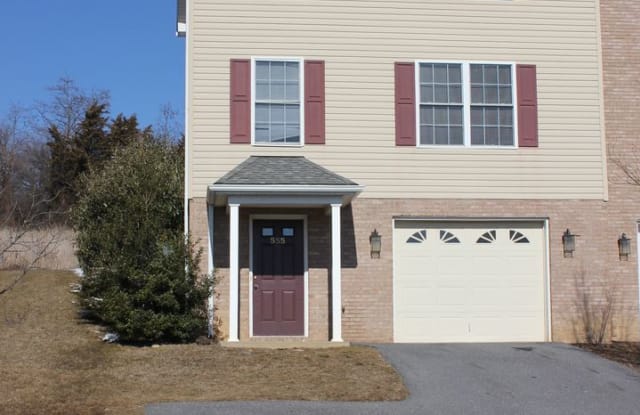 555 Pointe Drive - 555 Pointe Drive, Harrisonburg, VA 22801