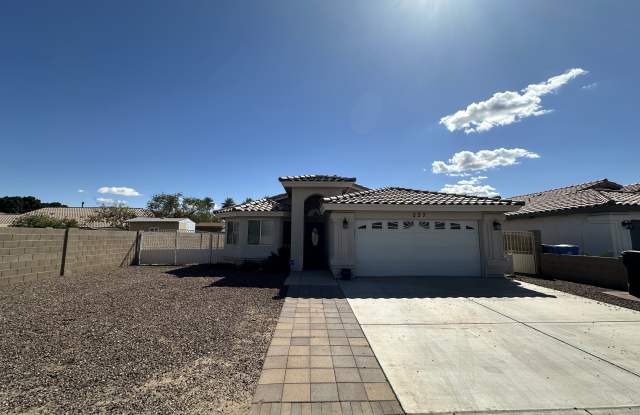 229 Monroe Street - 229 Monroe Street, Somerton, AZ 85350