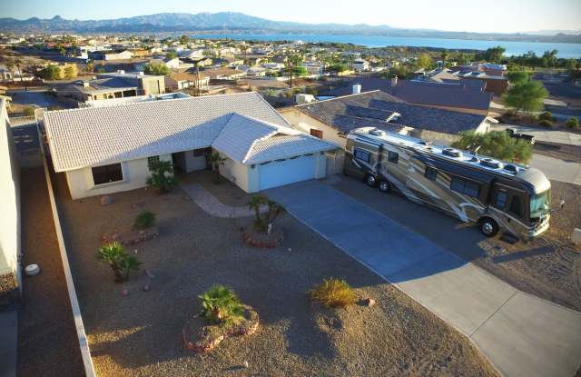 MUST SEE! Beautiful Winter Rental with Waterfall Pool