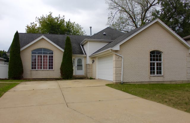 7833 West 90th Place - 7833 West 90th Place, Hickory Hills, IL 60457