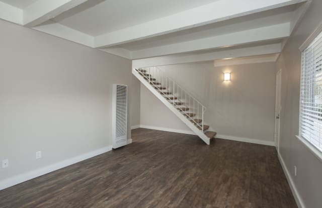 Photo of Monterey Townhouse