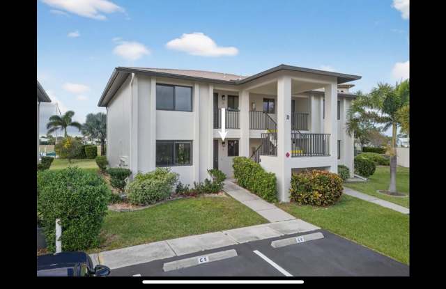 Photo of 3221 White Ibis Ct Apt D1