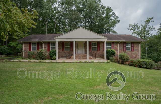 330 Shamrock Rd