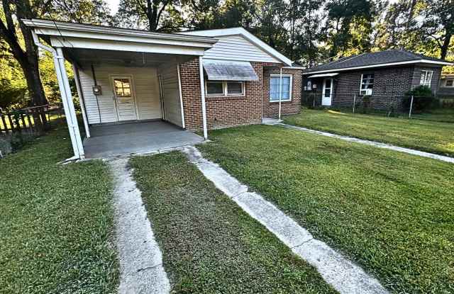 125 Rosewood Drive-New