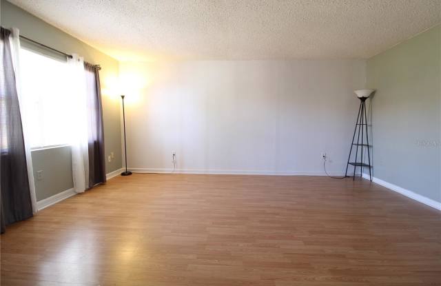 Photo of 746 McDougall Court Bldg G - 1