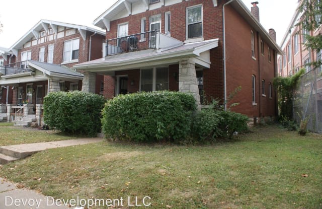 5847 S Kingshighway 2nd floor - 5847 South Kingshighway Boulevard, St. Louis, MO 63109