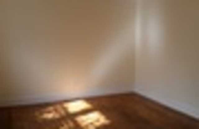 133 Spring Street - 2nd Fl