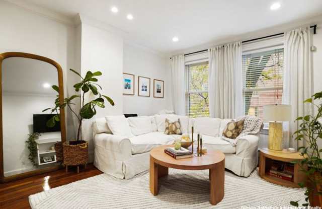 Photo of 110 Union Park