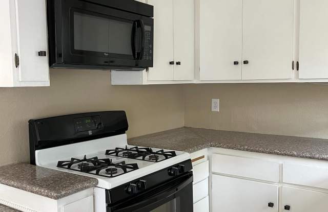 581 North 5th Avenue