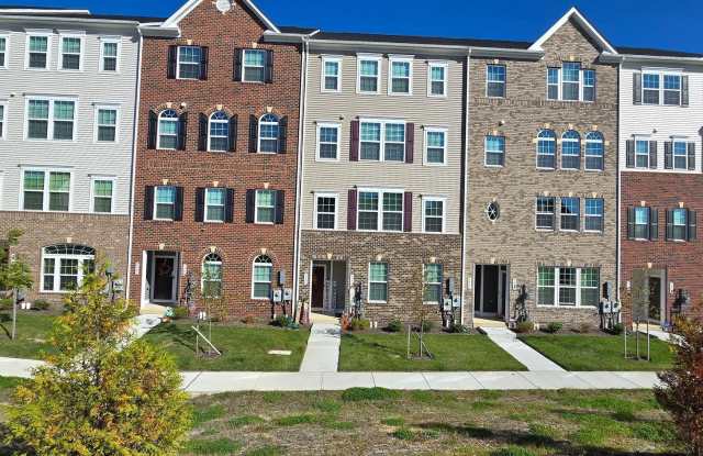 5426 GREENPOINT Lane