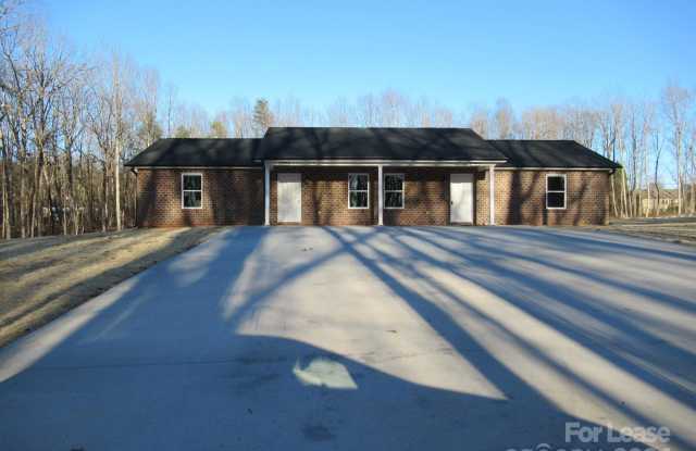 3804 English Oak Drive - 3804 English Oak Drive, Lincoln County, NC 28092