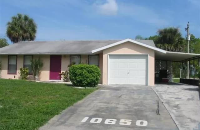 10650 Jacatree CT - 10650 Jacatree Court, Lehigh Acres, FL 33936