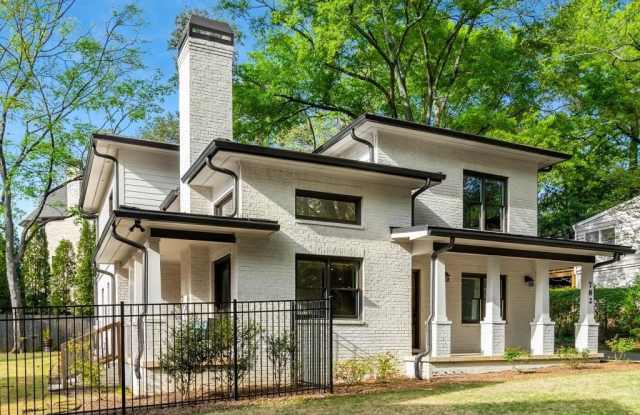 Photo of 782 Piedmont Way