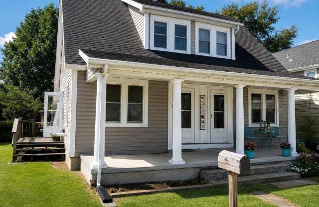 446 RAILROAD AVE