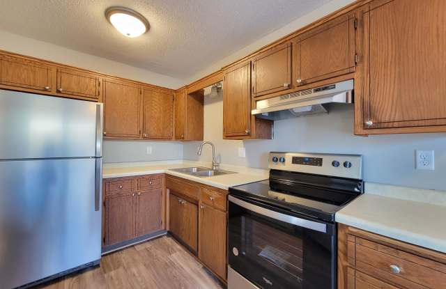 Photo of 204 18th Street Southwest - 5