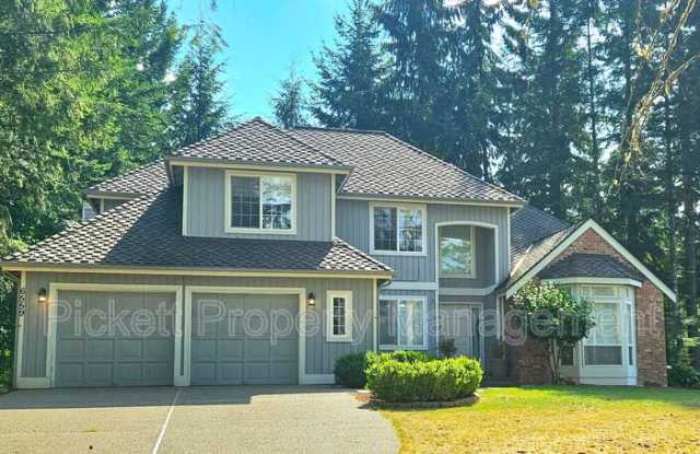 6559 Gleaneagle Ave SW