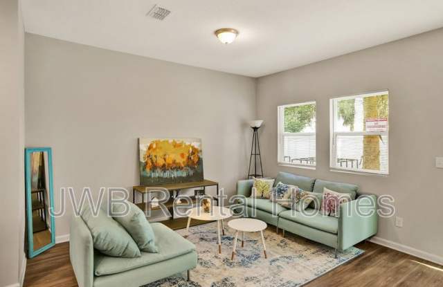 Photo of 6035 Carolines Ct