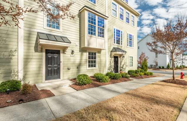 Available early February! Gorgeous, Like New 4 Bed, 4 Bath Near Southpoint Mall!