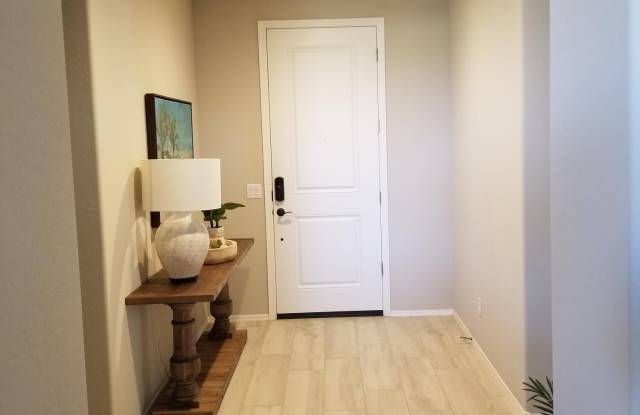 27389 W WAHALLA Lane