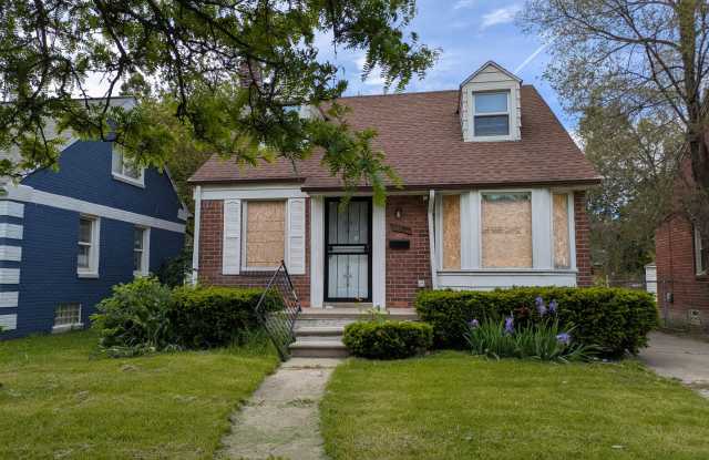 12893 Payton 3bed/1bath with new kitchen located in Moross-Morang