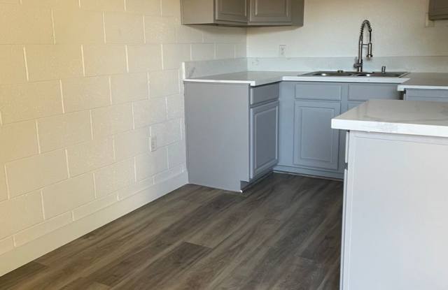 2109 North Daley Street