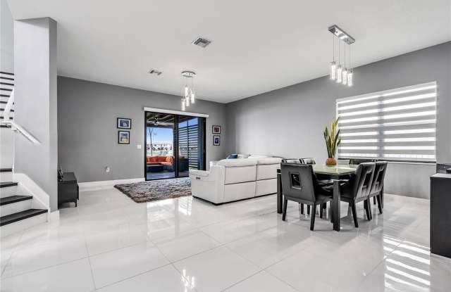 16044 Northwest 89th Court