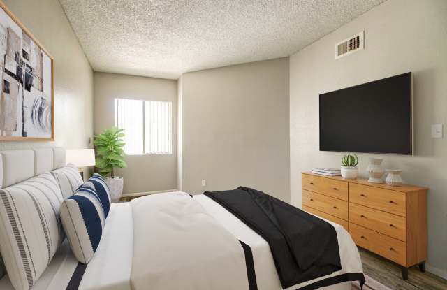 Las Brisas Apartments