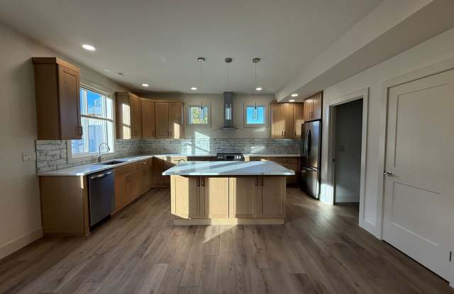 Photo of Now renting brand-new 3 bedroom, one study/Den, 2.5 bathroom House