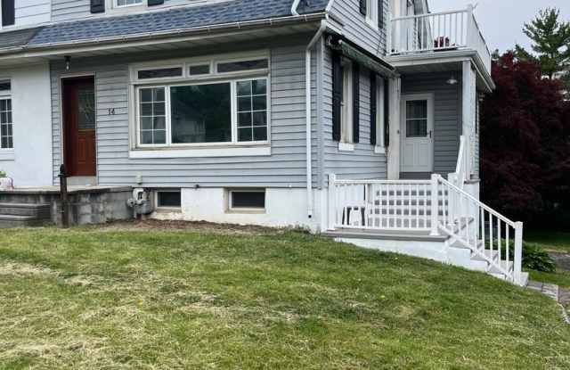 14 Woodland Rd