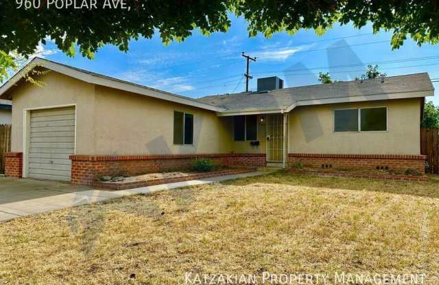 960 Poplar Ave