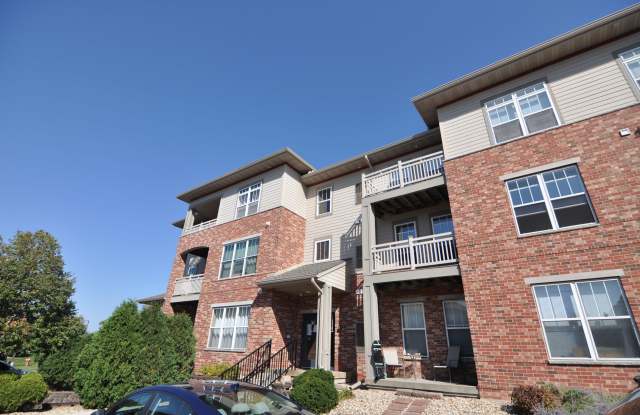 Photo of 6402 Milwaukee St