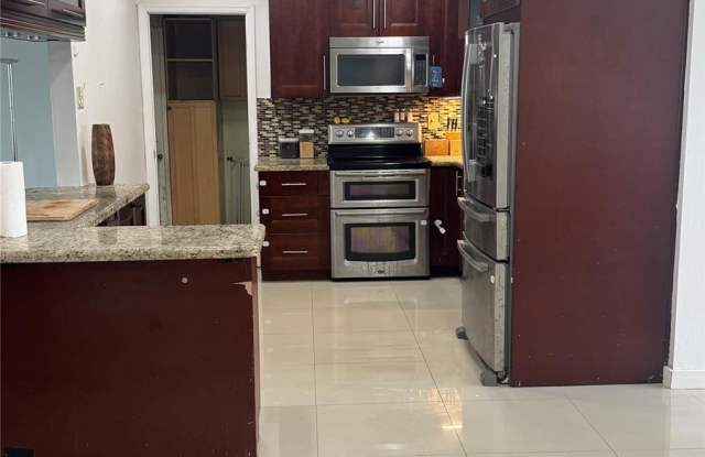 7051 Southwest 11th Street